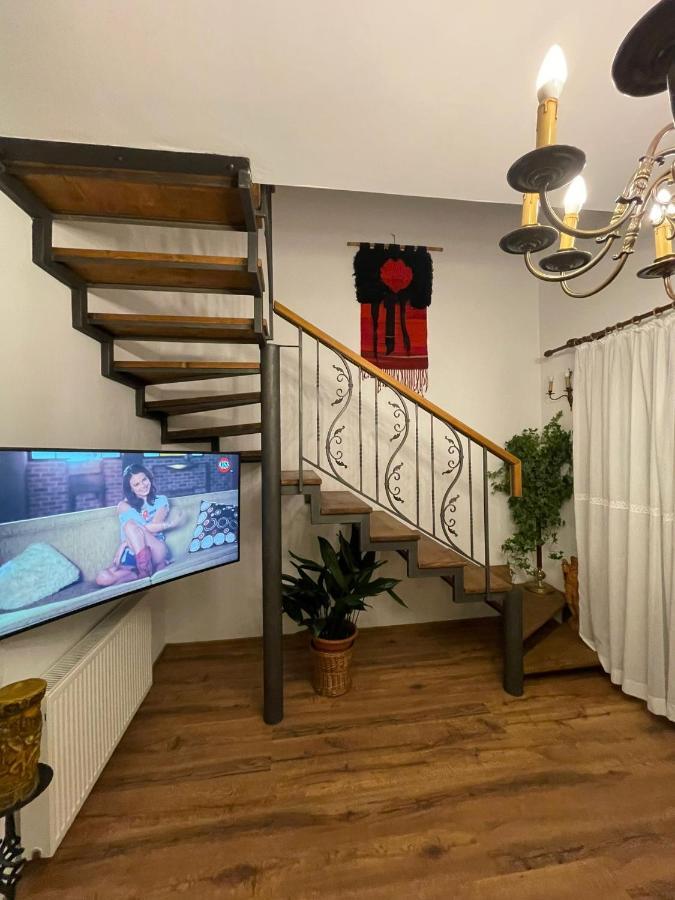 شقة Apartament Yannis ألبا يوليا المظهر الخارجي الصورة