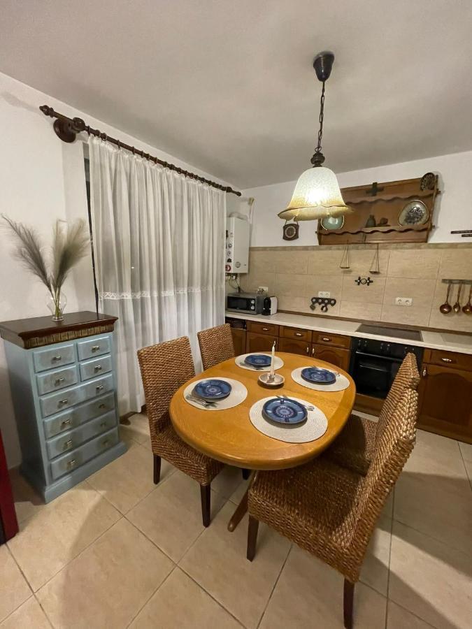 شقة Apartament Yannis ألبا يوليا المظهر الخارجي الصورة