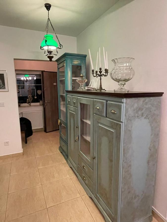شقة Apartament Yannis ألبا يوليا المظهر الخارجي الصورة