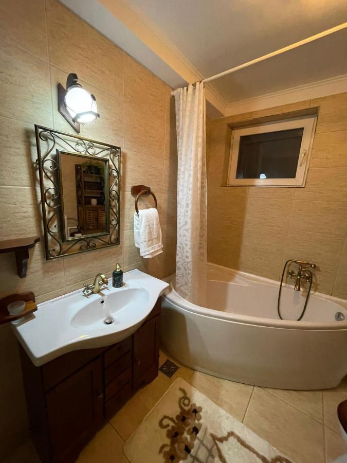 شقة Apartament Yannis ألبا يوليا المظهر الخارجي الصورة